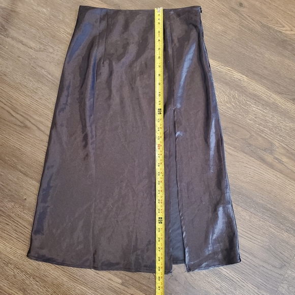 Princess Polly Satin Midi Skirt - Picture 7 of 10